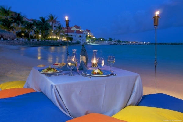 Avila Beach Hotel (Willemstad)